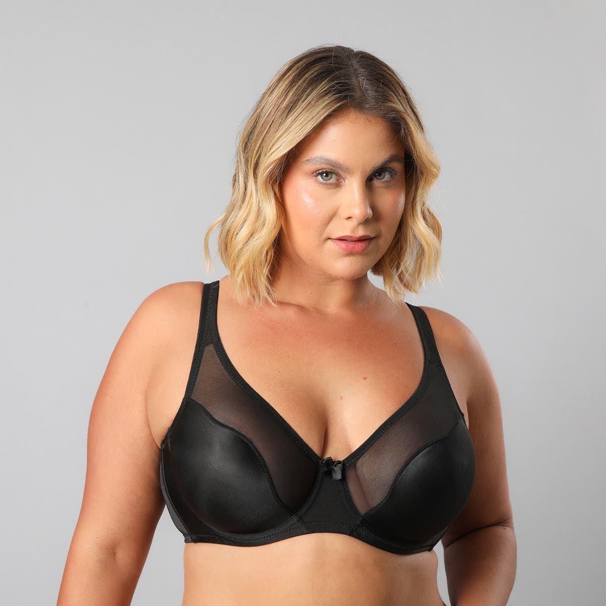 https://www.catalogoflores.cl/media/catalog/product/1/3/13061-2_1_1.jpg