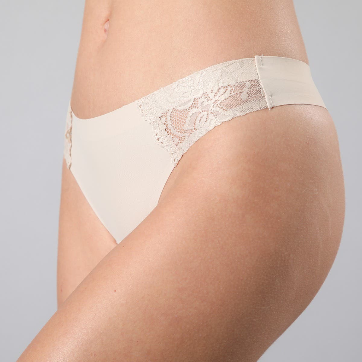https://www.catalogoflores.cl/media/catalog/product/1/3/13175-24_6.jpg