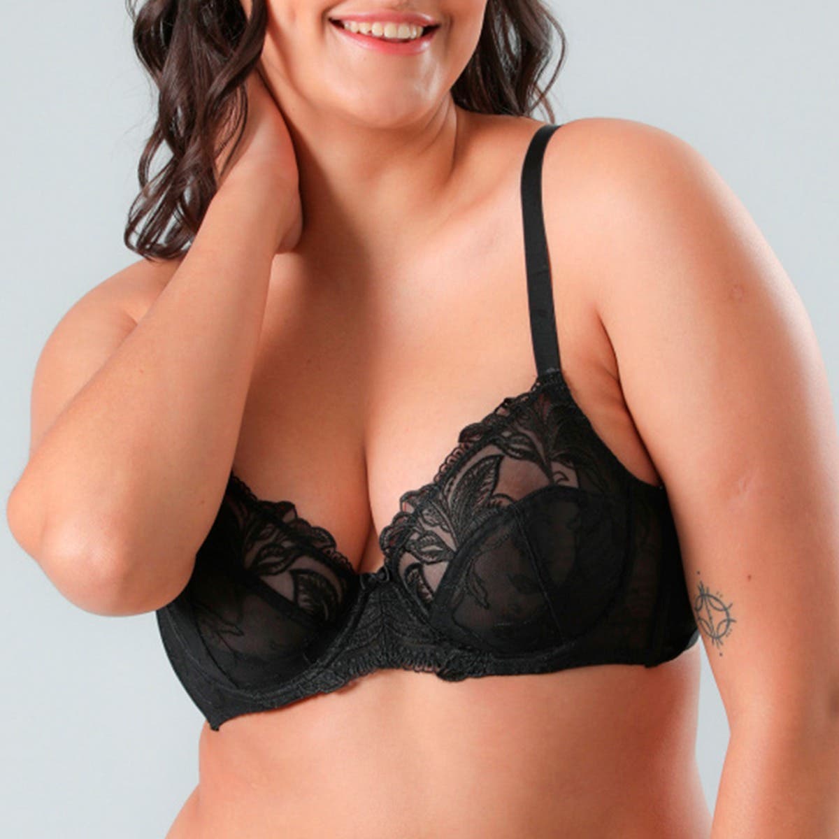 https://www.catalogoflores.cl/media/catalog/product/1/3/13321-2-2.jpg