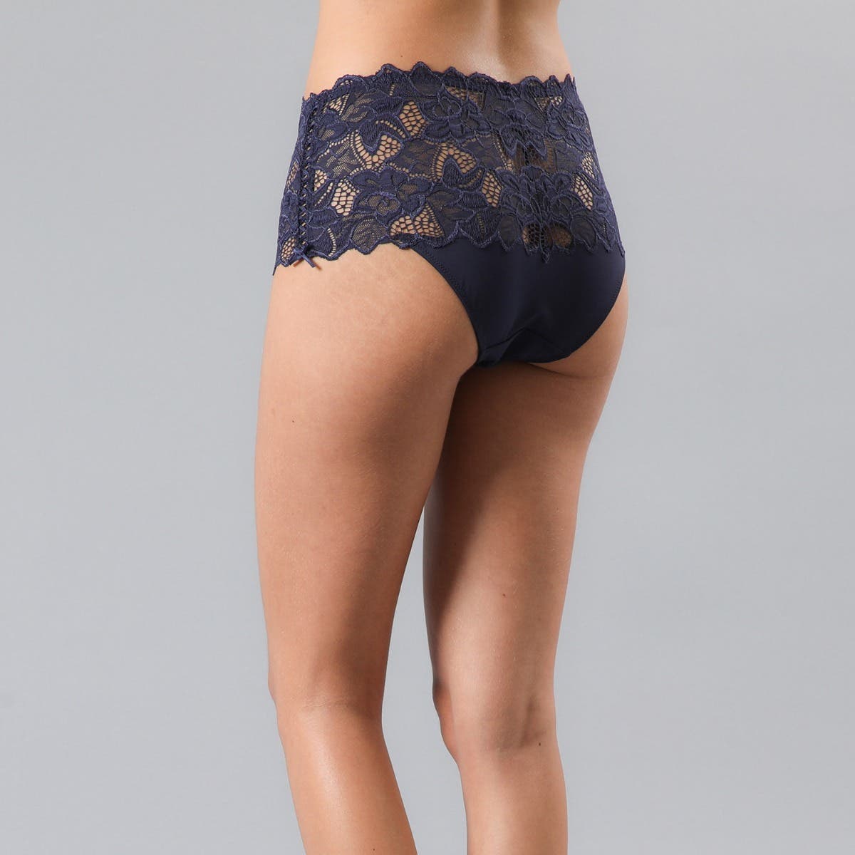 https://www.catalogoflores.cl/media/catalog/product/1/7/1733-214_2.jpg