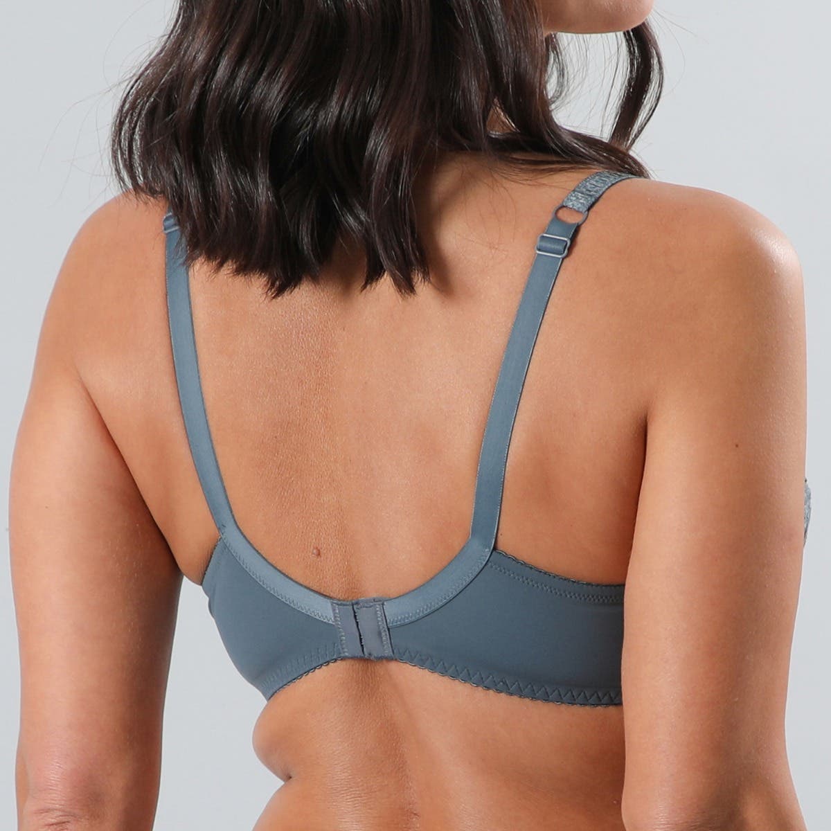 https://www.catalogoflores.cl/media/catalog/product/2/2/2233-203_2.jpg
