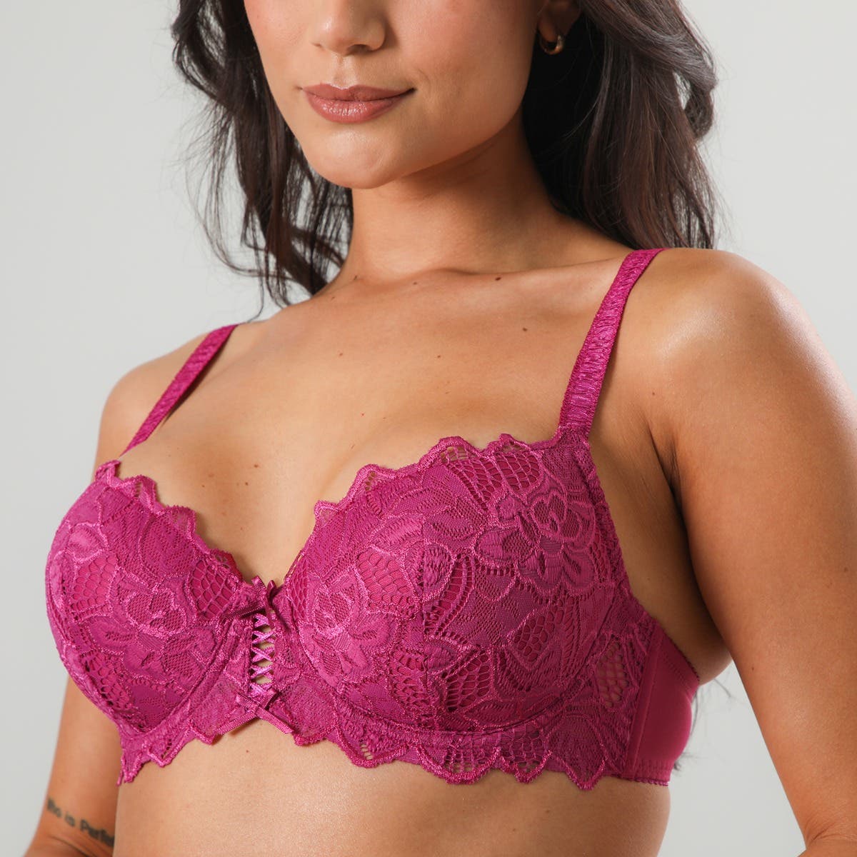 https://www.catalogoflores.cl/media/catalog/product/2/4/2433-223_4.jpg