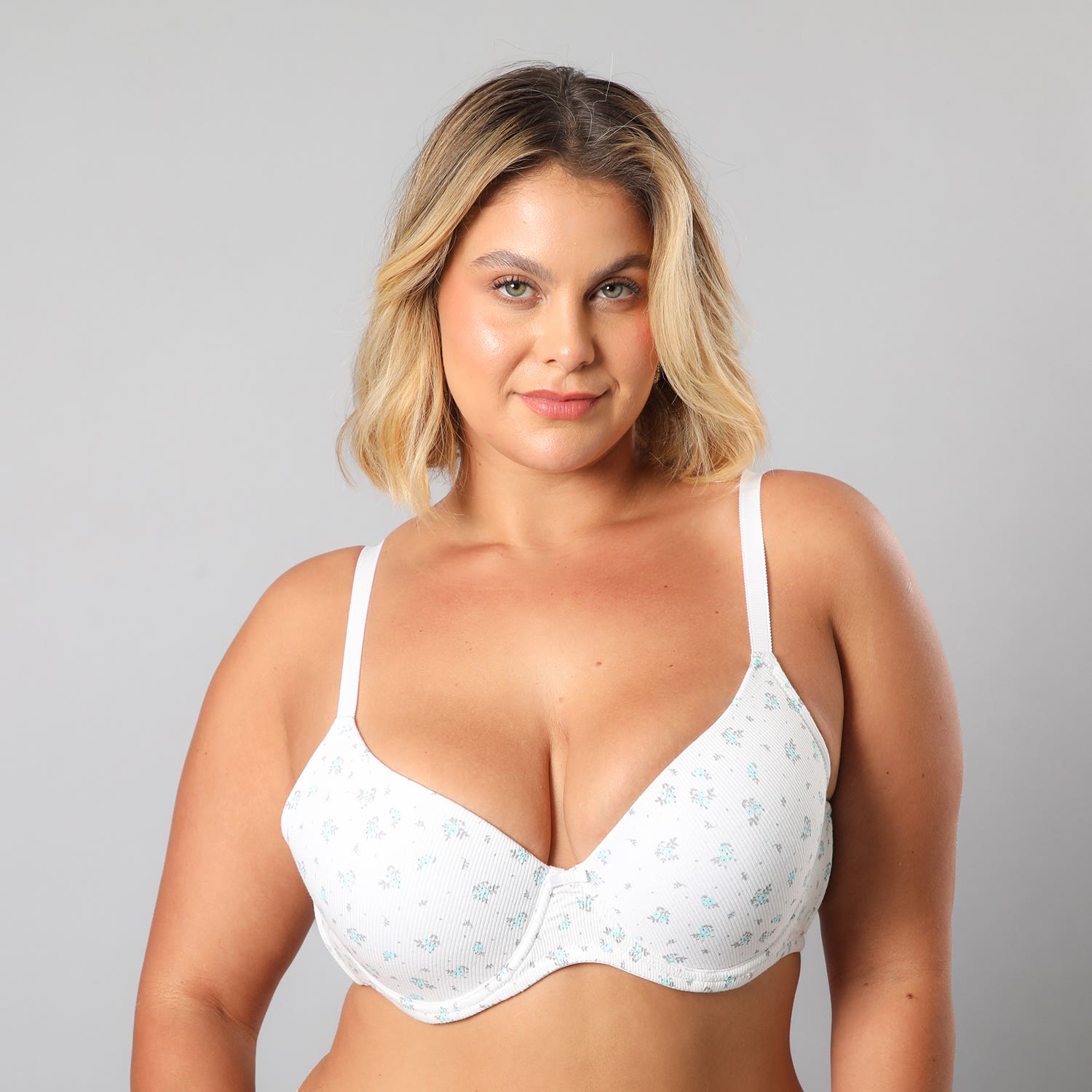 https://www.catalogoflores.cl/media/catalog/product/2/5/25411-1_2_hge7tz7uo5mn3eze.jpg