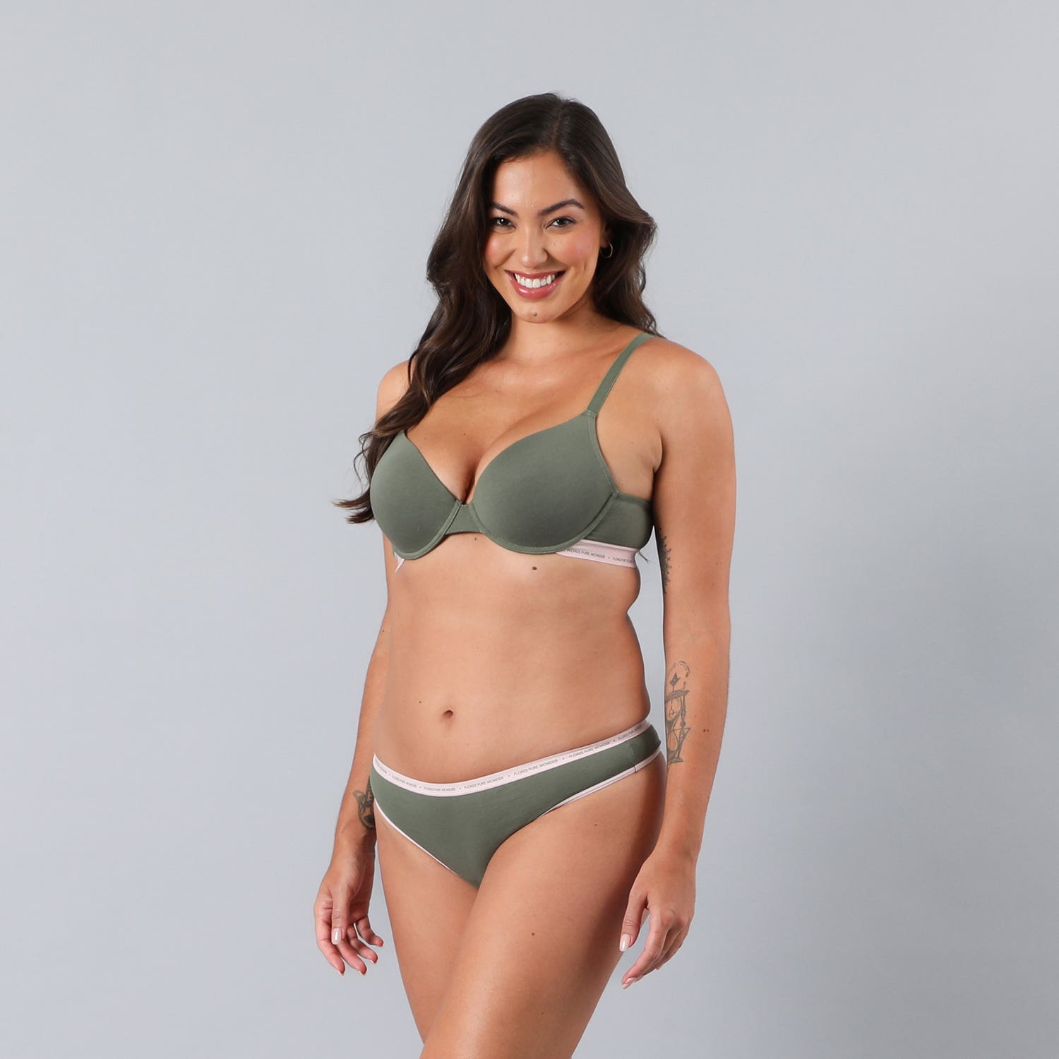 https://www.catalogoflores.cl/media/catalog/product/2/5/25502-235_1_mlmwwqg1qhbgjxu2.jpg