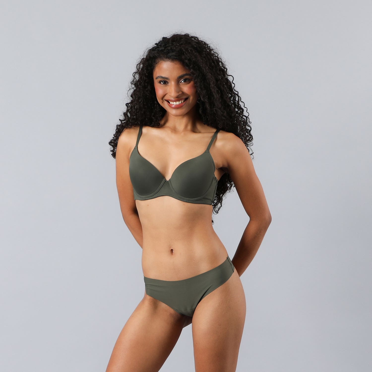 https://www.catalogoflores.cl/media/catalog/product/2/5/25521-171_5_alhlffzz9zrloyji.jpg