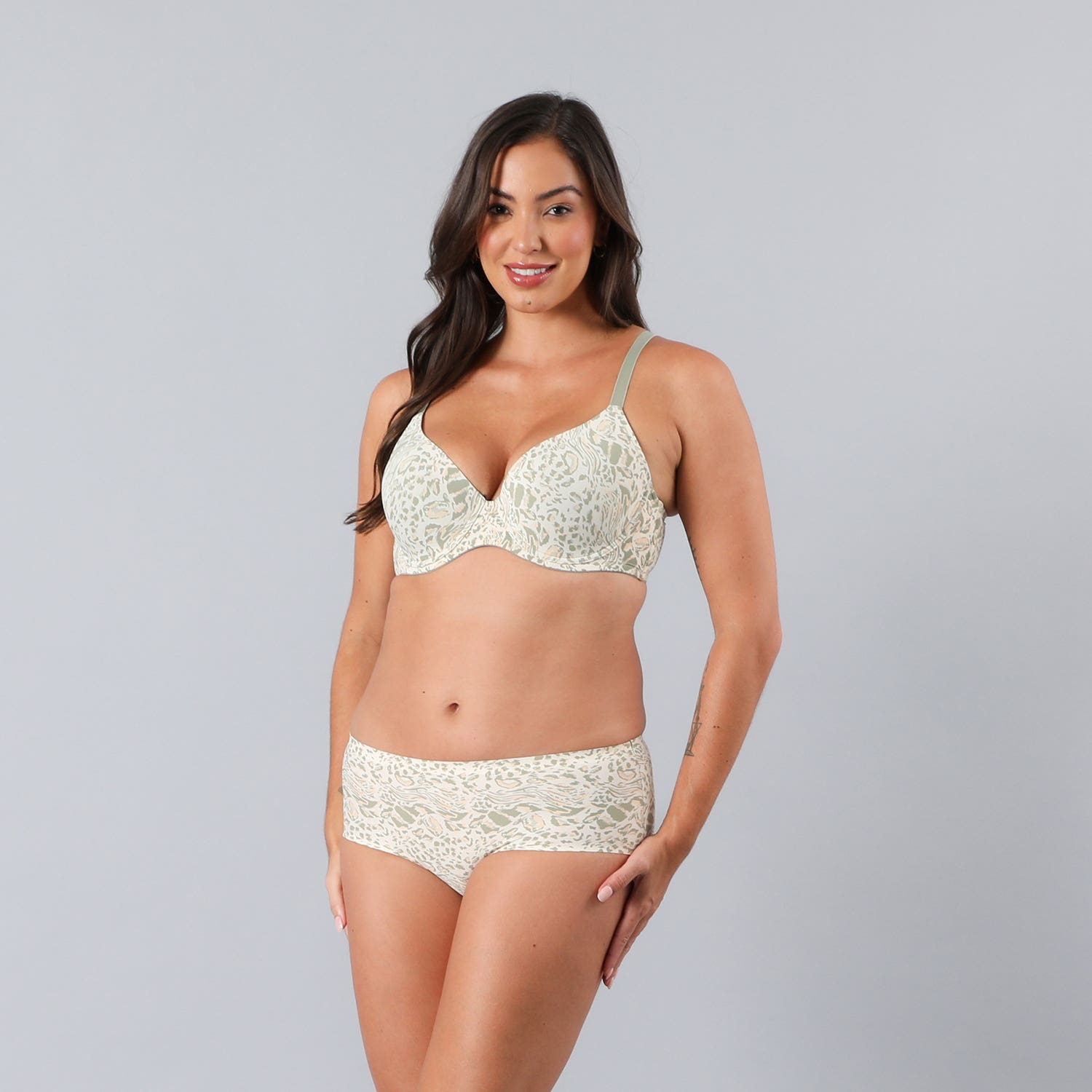 https://www.catalogoflores.cl/media/catalog/product/2/5/25551-235_2_quhraq0xnnamjhc6.jpg