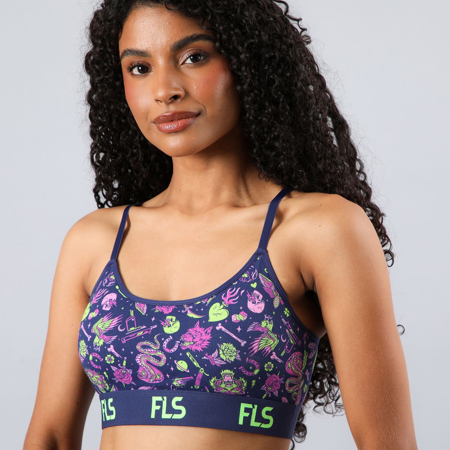 https://www.catalogoflores.cl/media/catalog/product/2/5/25580-196_4_r85tfnjplmfsjnk9.jpg