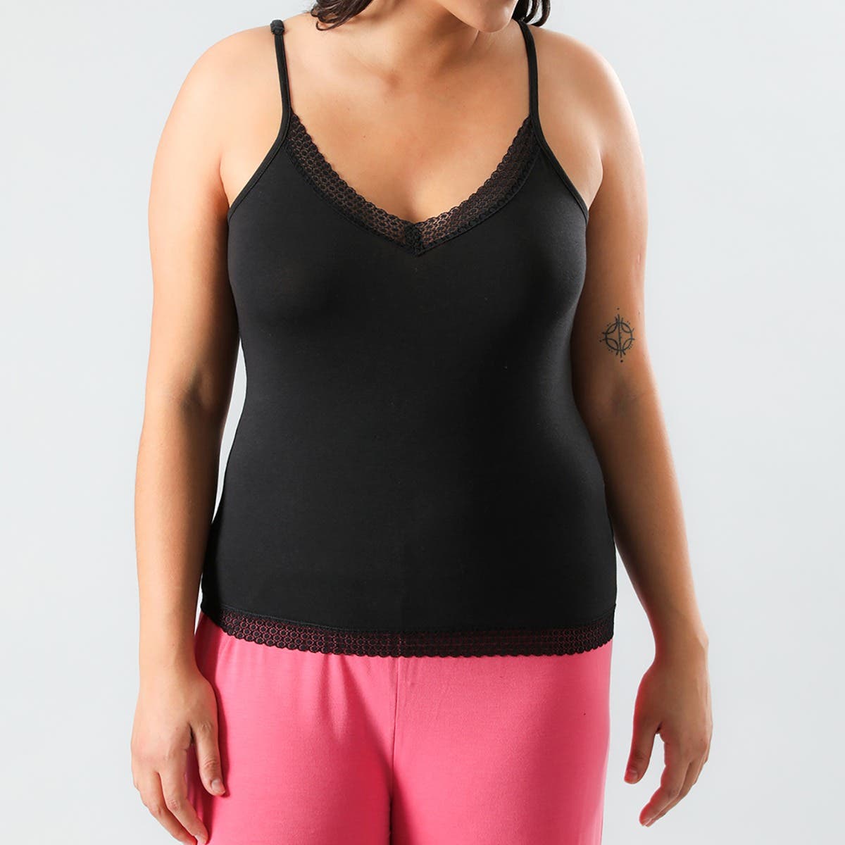 https://www.catalogoflores.cl/media/catalog/product/3/3/33038-2_1.jpg