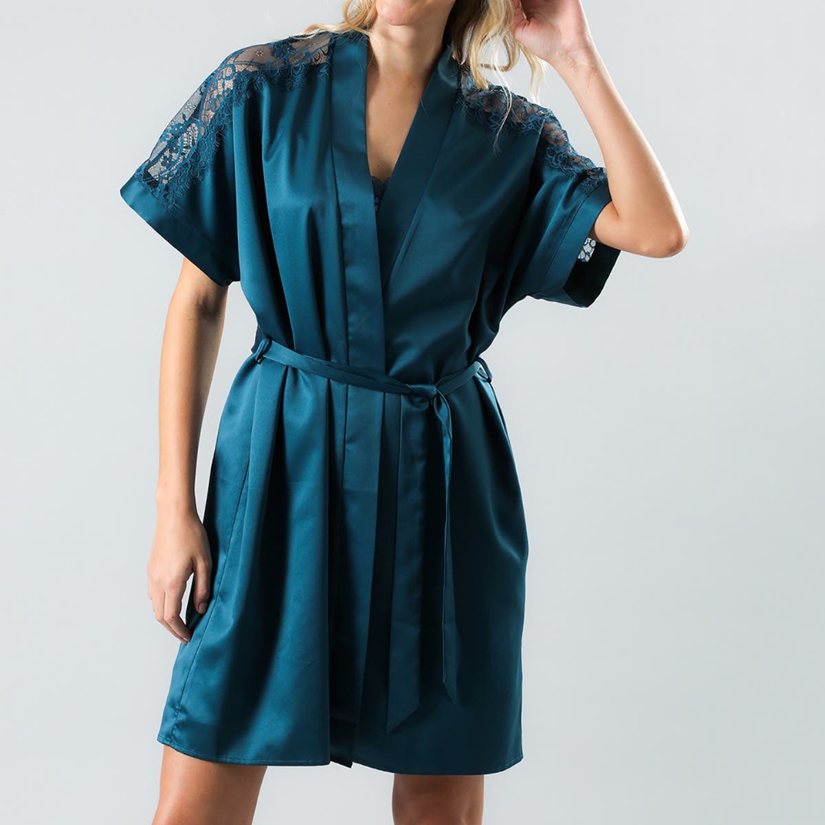 https://www.catalogoflores.cl/media/catalog/product/3/3/33064-182_2.jpg