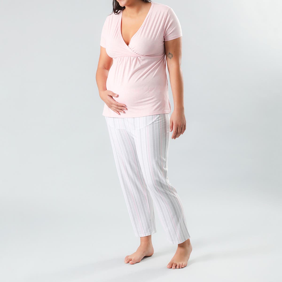 https://www.catalogoflores.cl/media/catalog/product/3/3/33080_geranio_1_2.jpg