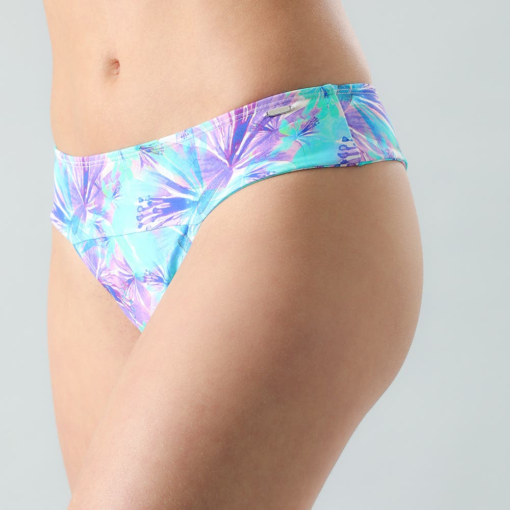https://www.catalogoflores.cl/media/catalog/product/3/3/33155-56_3_nsxa6dpz4xhfk5fl.jpg