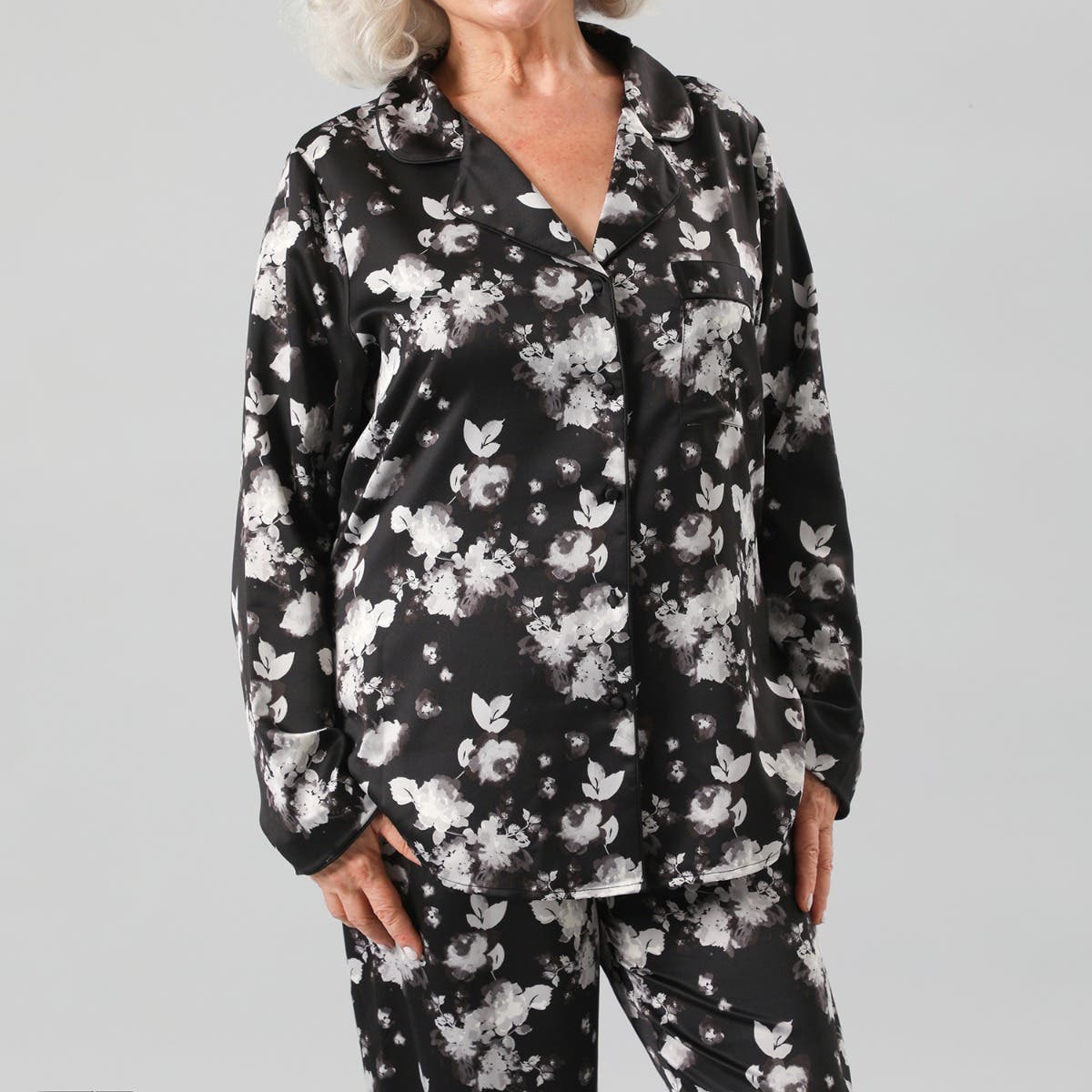 https://www.catalogoflores.cl/media/catalog/product/3/3/33241-114_3.jpg