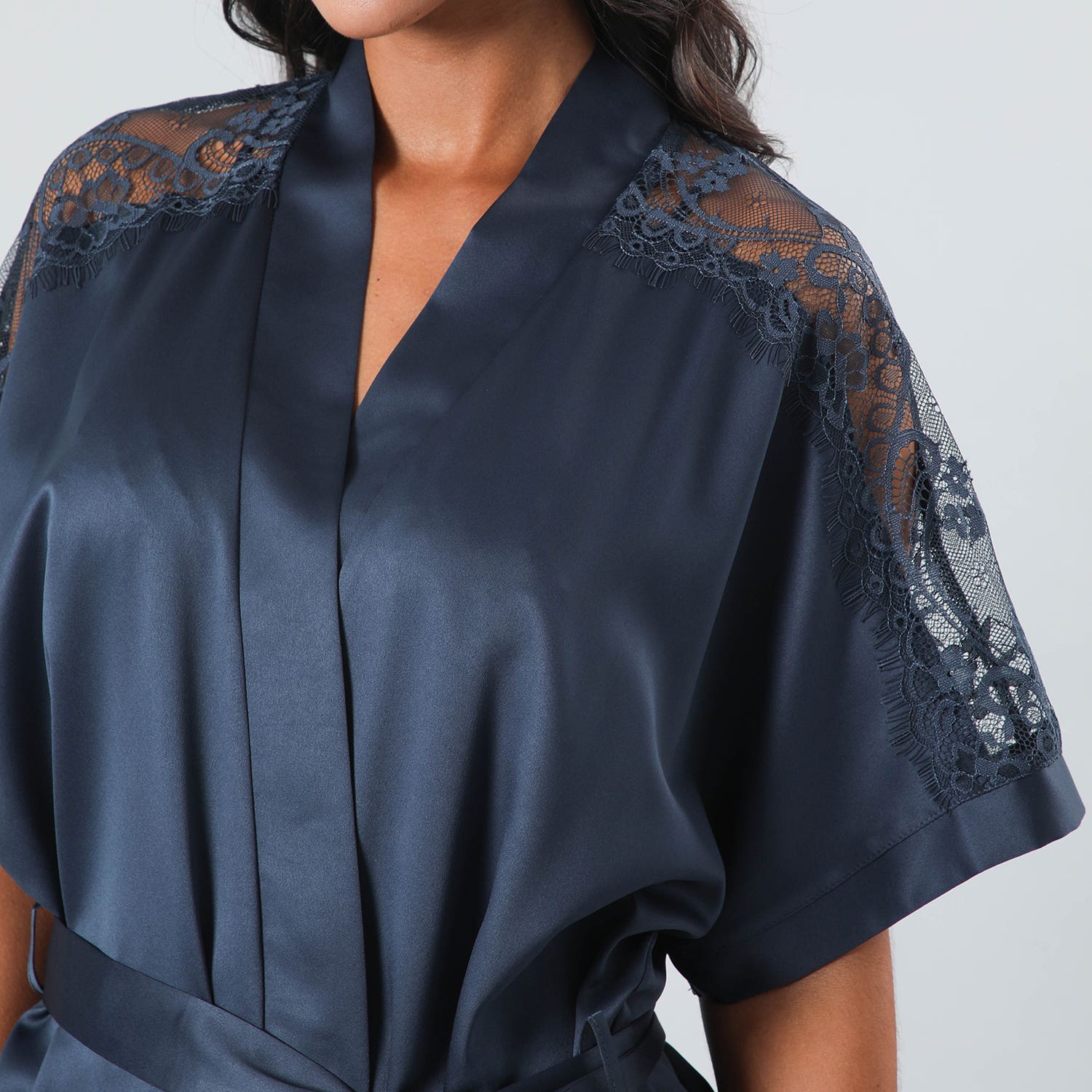 https://www.catalogoflores.cl/media/catalog/product/3/3/33346-203_4_ngrmyfmh4pxvcldd.jpg