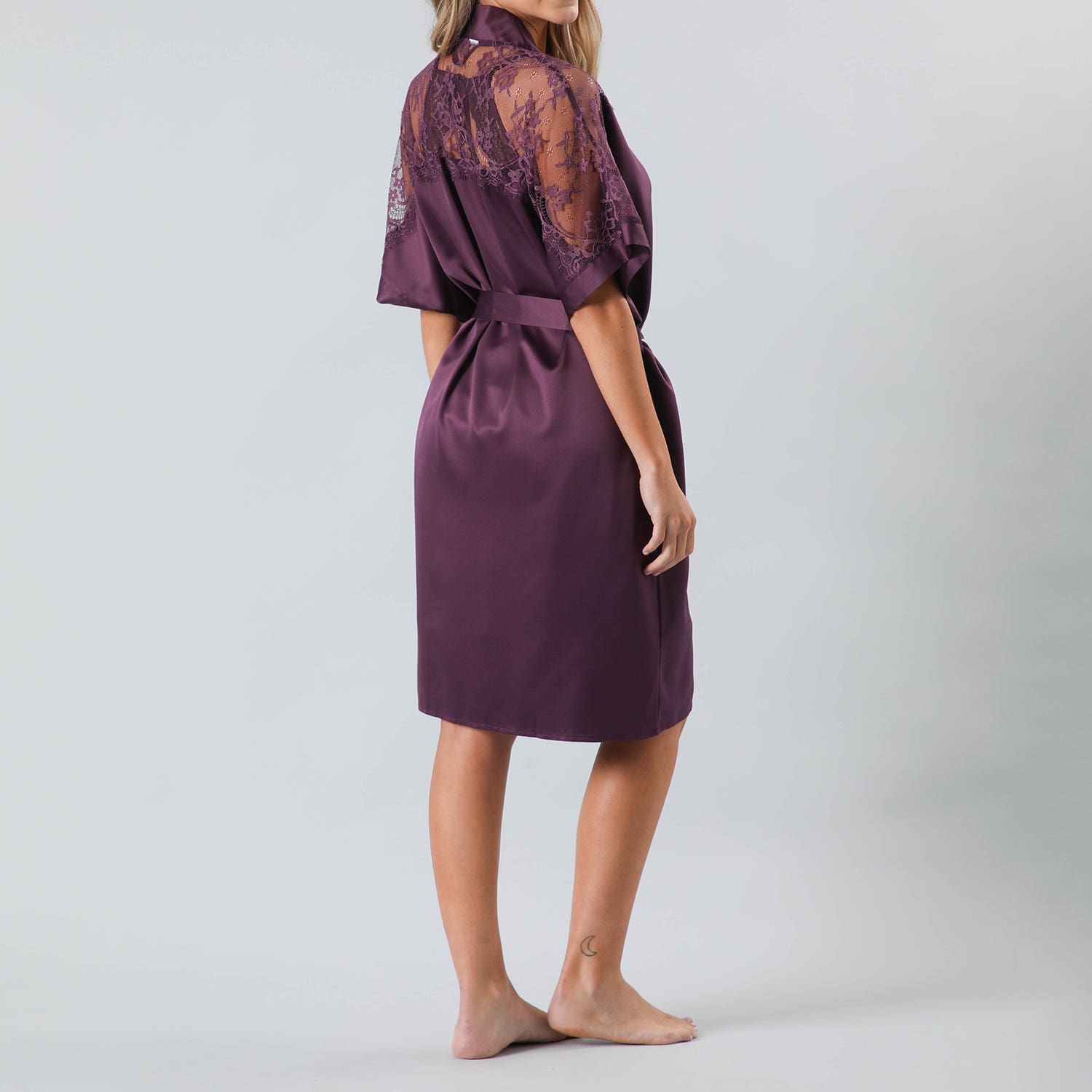 https://www.catalogoflores.cl/media/catalog/product/3/3/33346-204_2_eywuskyk6jqriopk.jpg
