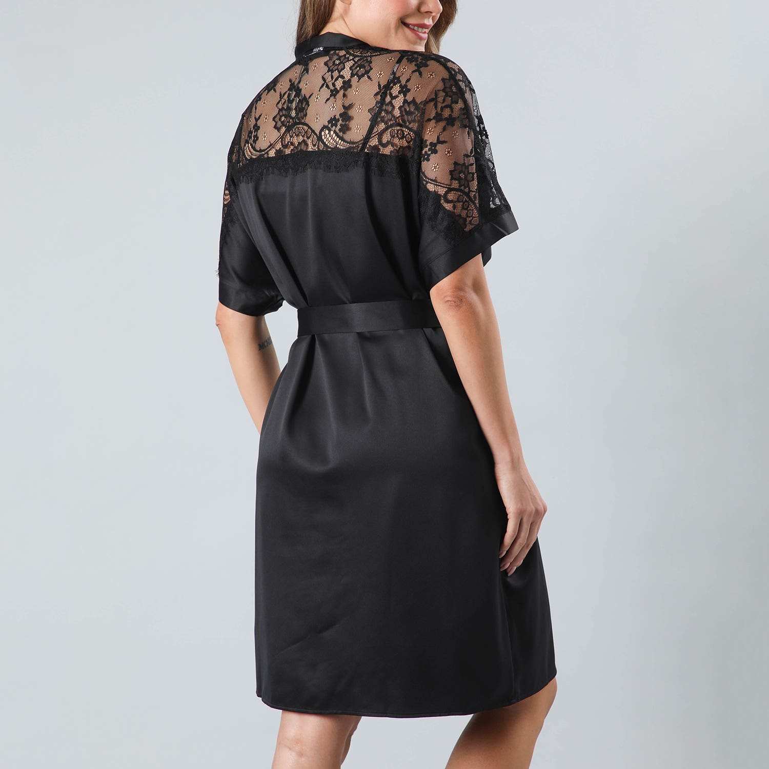 https://www.catalogoflores.cl/media/catalog/product/3/3/33346-2_2_odzpibxzrgdilfjz.jpg