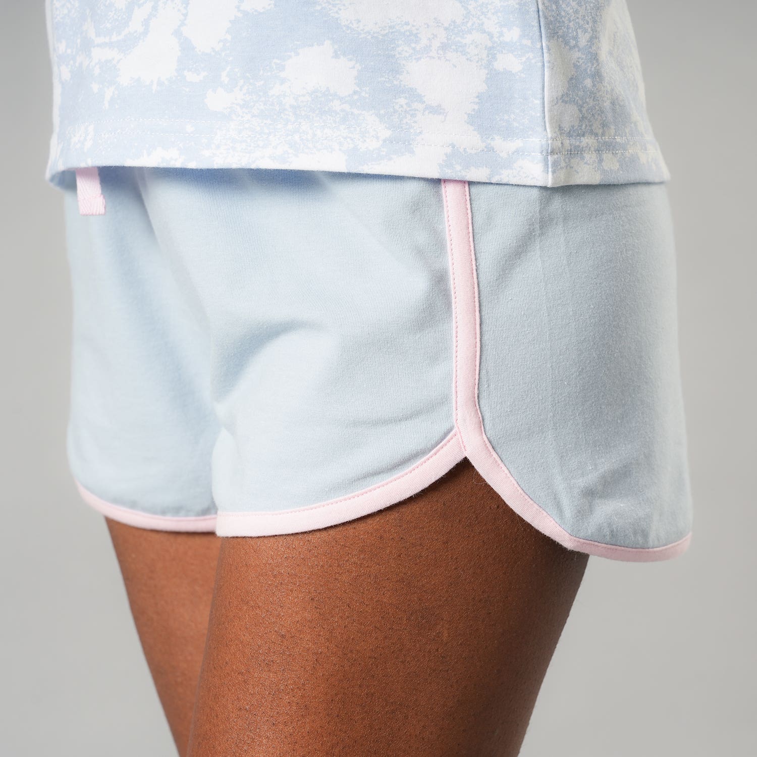 https://www.catalogoflores.cl/media/catalog/product/3/3/33555-229_4_aw46yetosfzh7yva.jpg