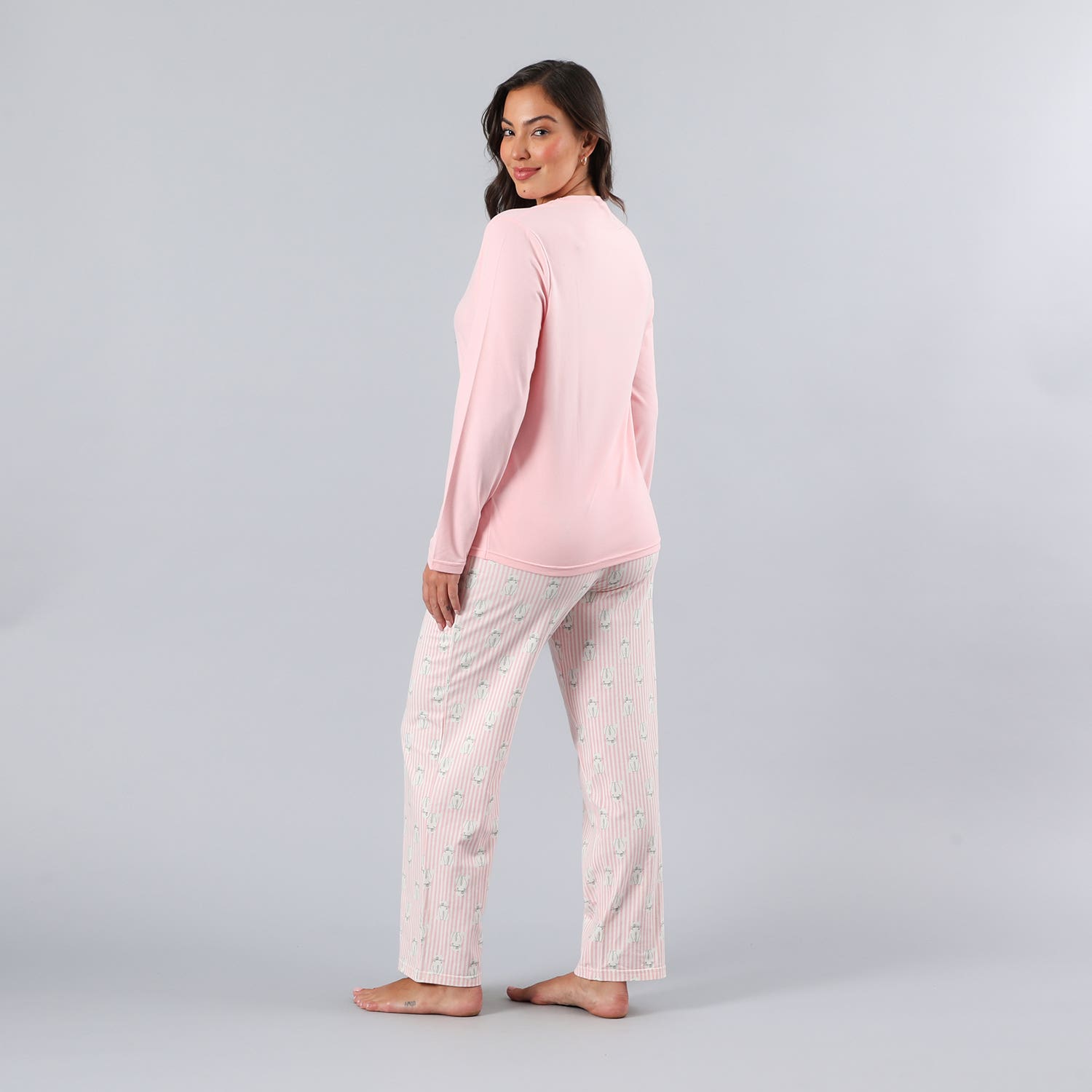 https://www.catalogoflores.cl/media/catalog/product/3/3/33756-13_2_3tu6qysjd2gpbqqz.jpg
