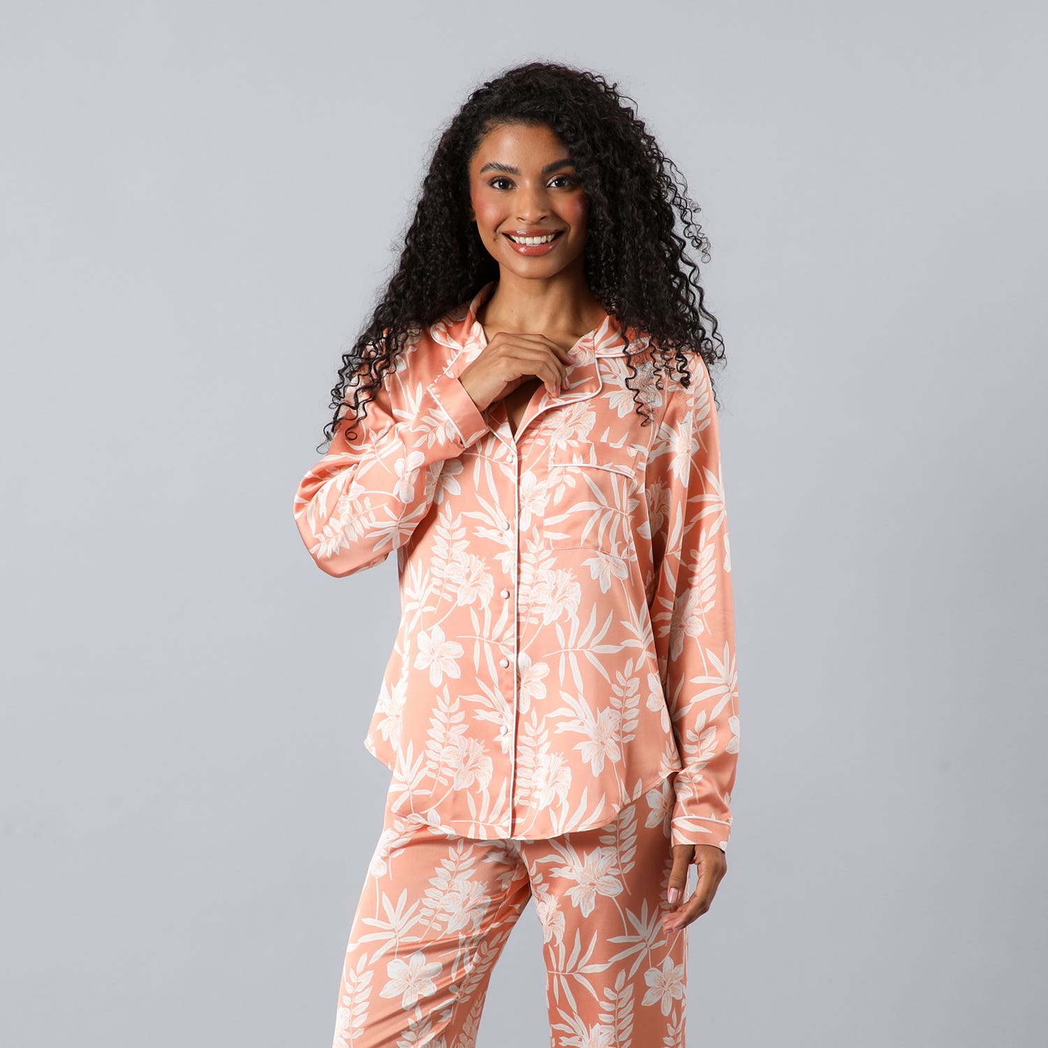https://www.catalogoflores.cl/media/catalog/product/3/3/33760-241_3_0ritp4y2l3vbkg1v.jpg
