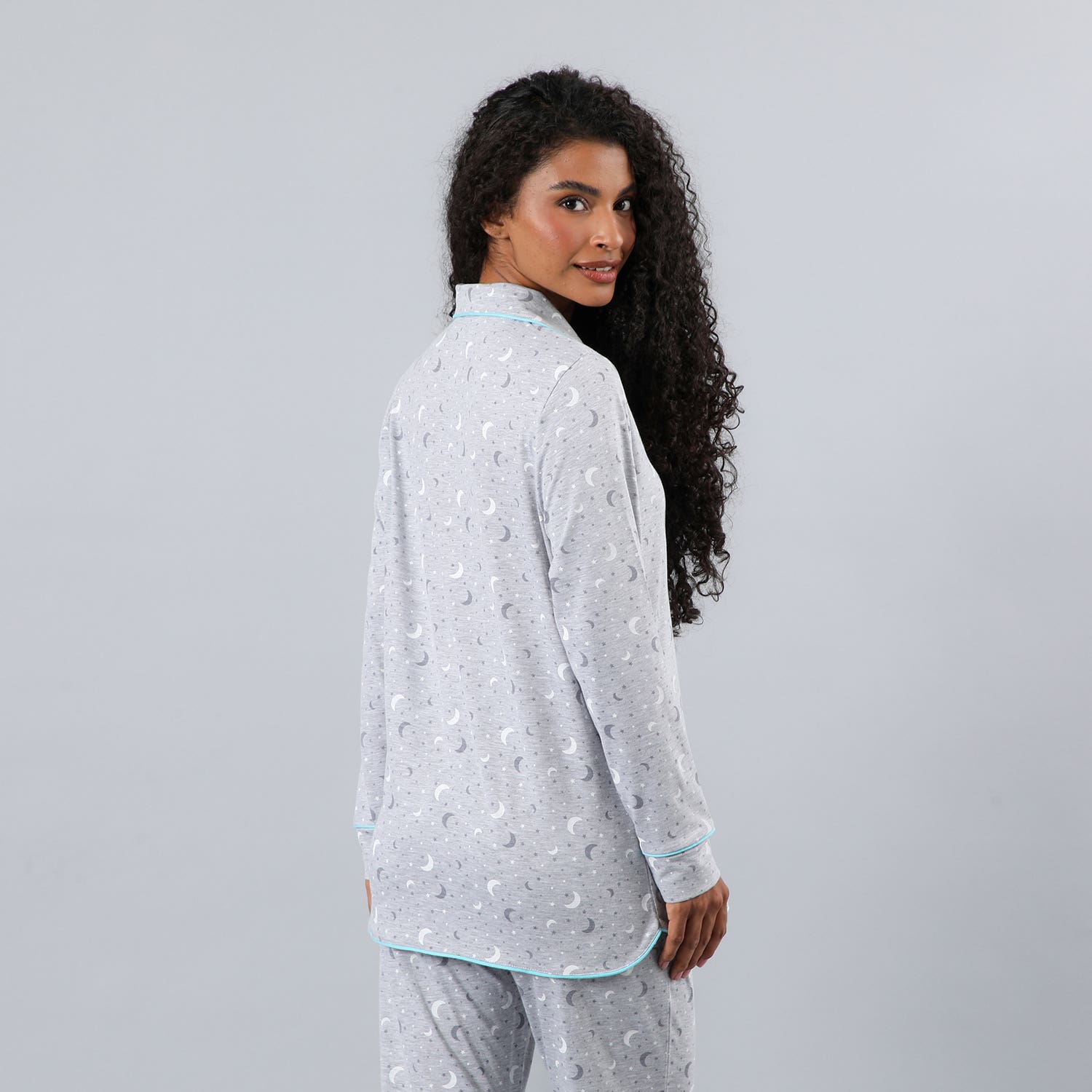 https://www.catalogoflores.cl/media/catalog/product/3/3/33770-54_4_ocrpg1bymbeyu33n.jpg