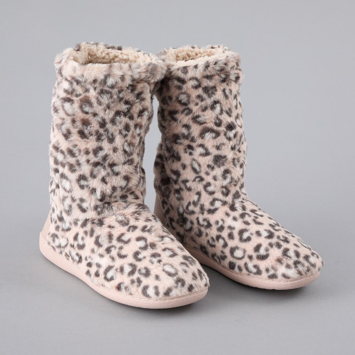 https://www.catalogoflores.cl/media/catalog/product/3/3/33793-236_1.jpg