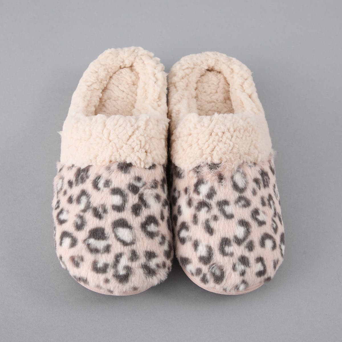 https://www.catalogoflores.cl/media/catalog/product/3/3/33794-236_2.jpg