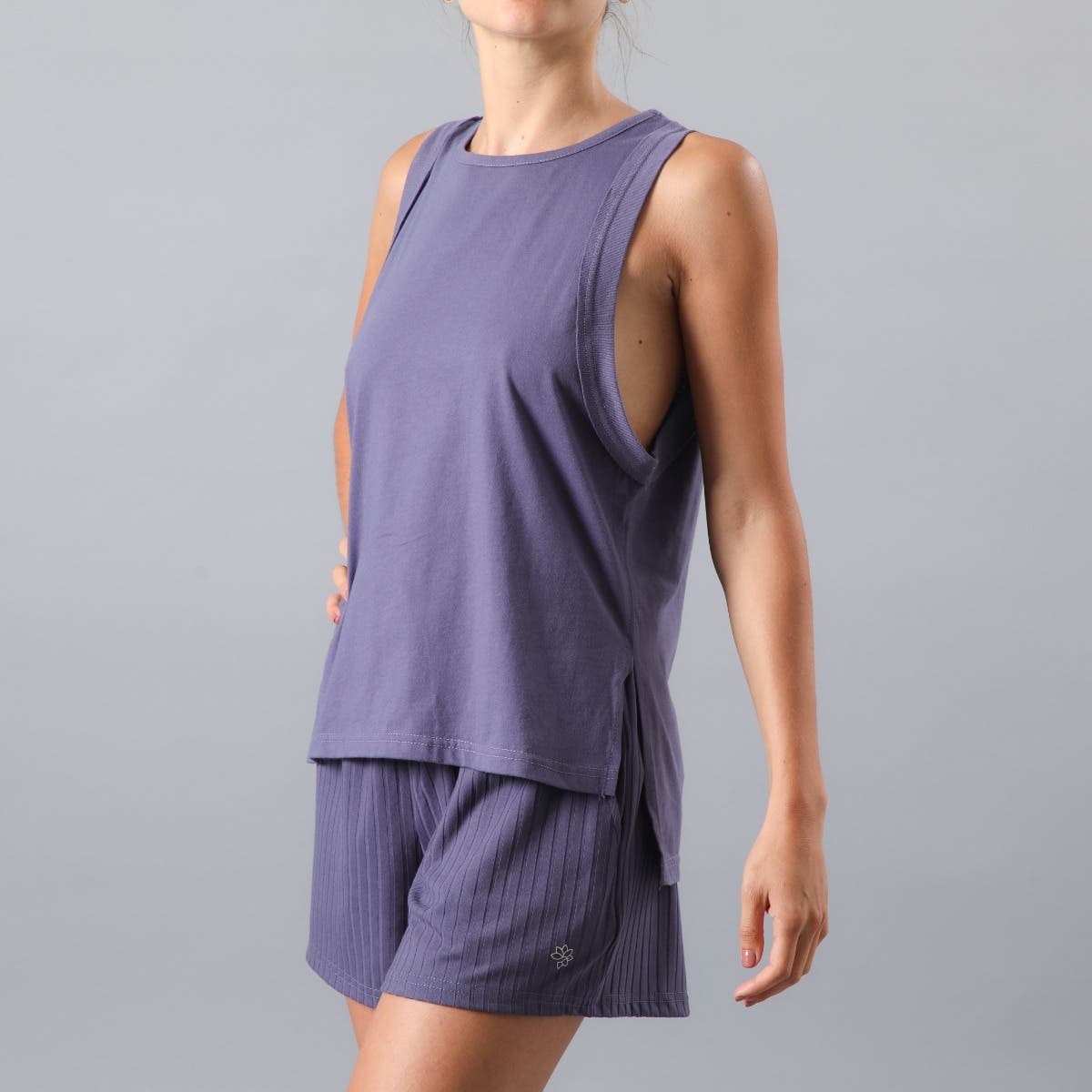 https://www.catalogoflores.cl/media/catalog/product/5/0/50257-azul_1.jpg