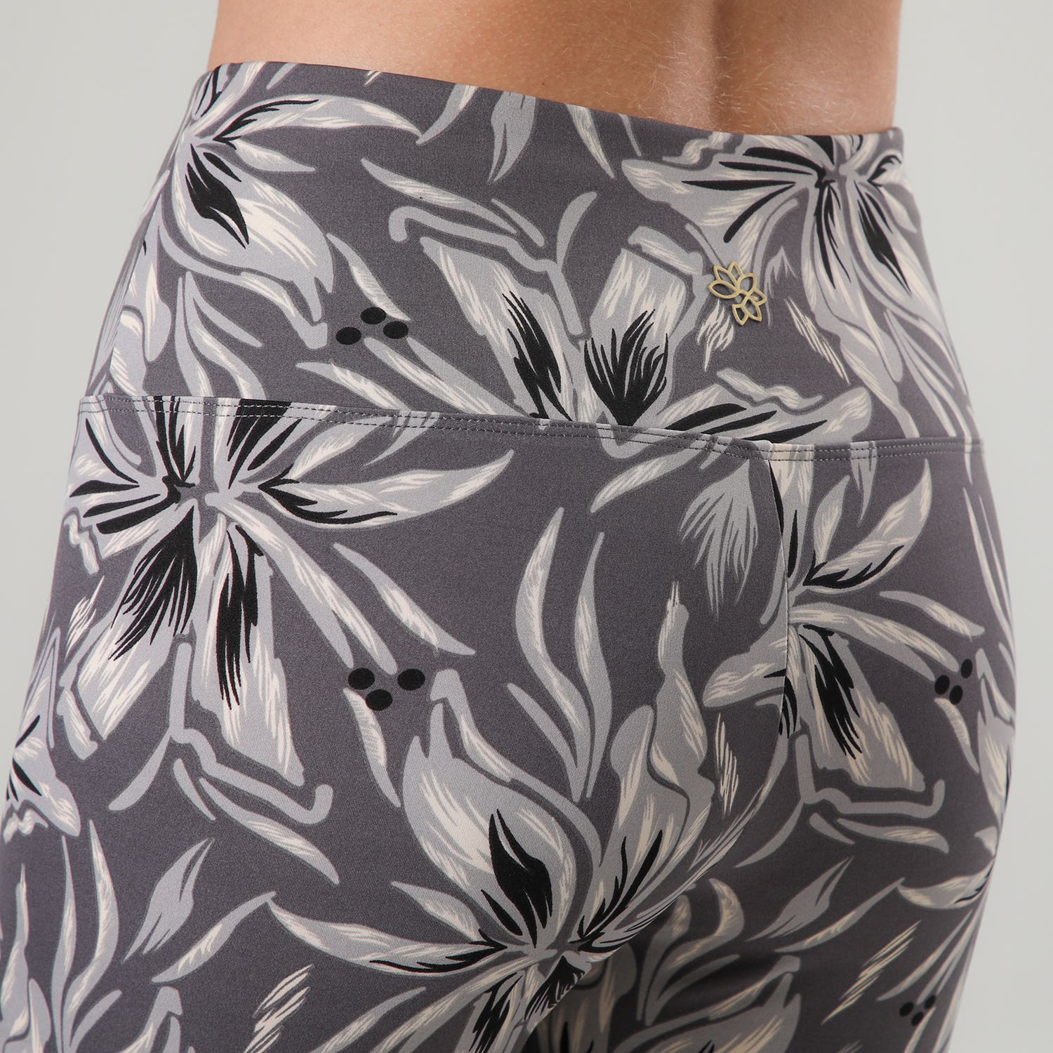 https://www.catalogoflores.cl/media/catalog/product/5/0/50654-67_3_7mm46qwx1up7jotu.jpg